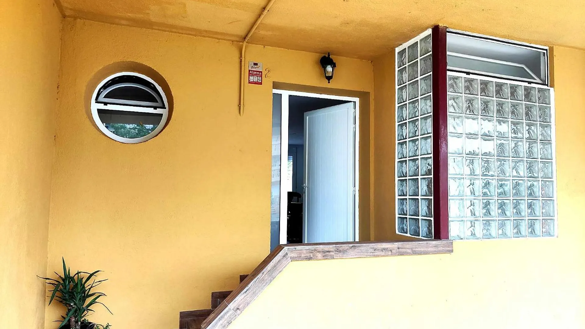 Faro Del Delta Apartment Deltebre 0*,  Spain