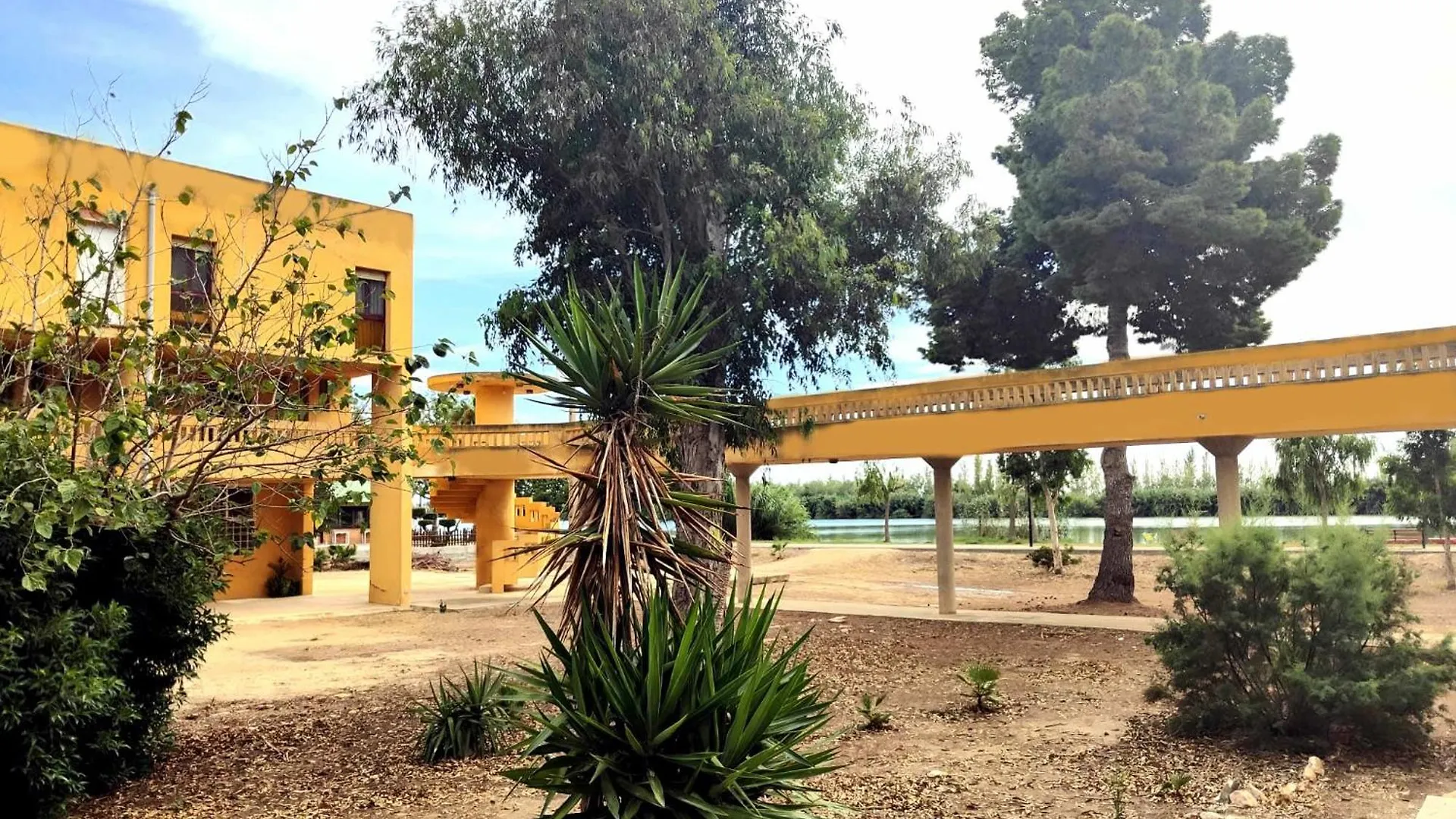 Faro Del Delta Apartment Deltebre